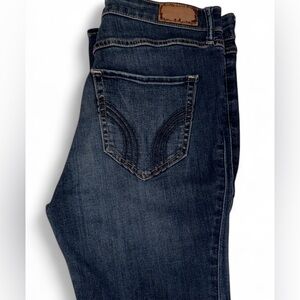 Hollister High Rise Super Skinny Dark Wash Jeans 9R W29 L30